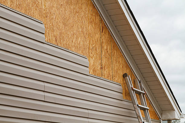 24/7 Emergency Siding Contractor experts in Warrington, PA